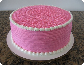 Bolo infantil rosa e branco glace real 004